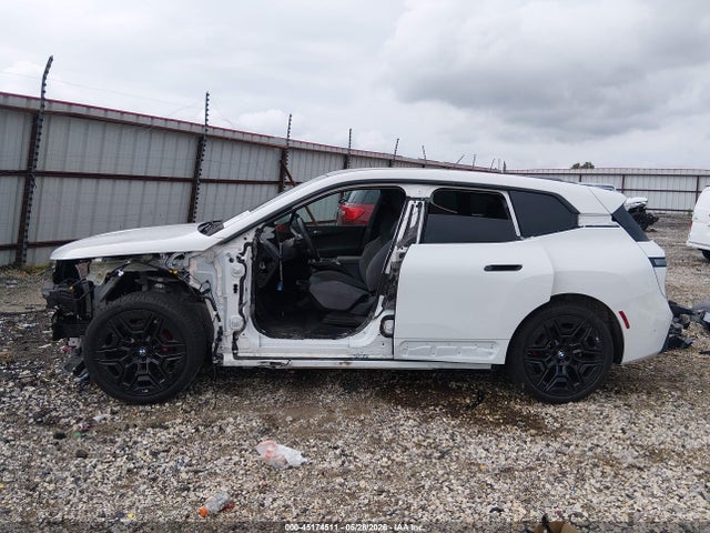 2026 Bmw Ix Xdrive45 მანქანა იყიდება აუქციონზე, vin: WB543CF01TCW07802, აუქციონის ნომერი: 45174511