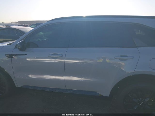 45174512 :رقم المزاد ، 5XYRK4LF1NG108735 vin ، 2022 Kia Sorento Sx Prestige مزاد بيع