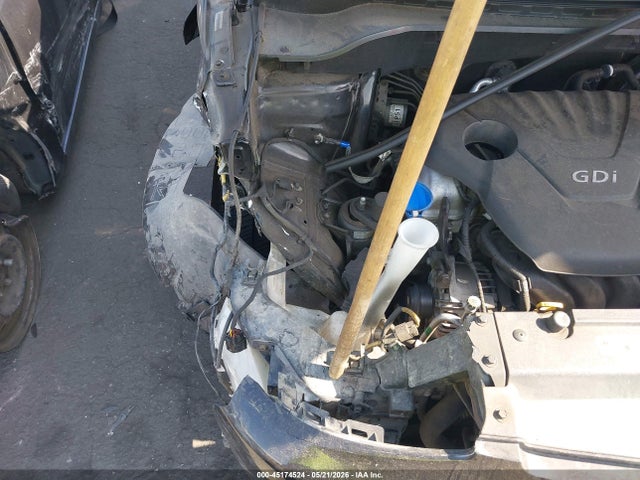 45174524 :رقم المزاد ، KNDJN2A29F7175414 vin ، 2015 Kia Soul مزاد بيع