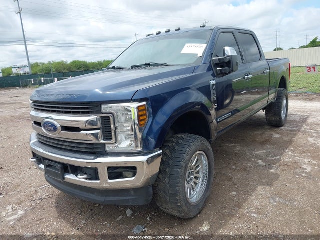 Ford F-250 Xlt 2018 1FT7W2BT8JEC90668 Image 2