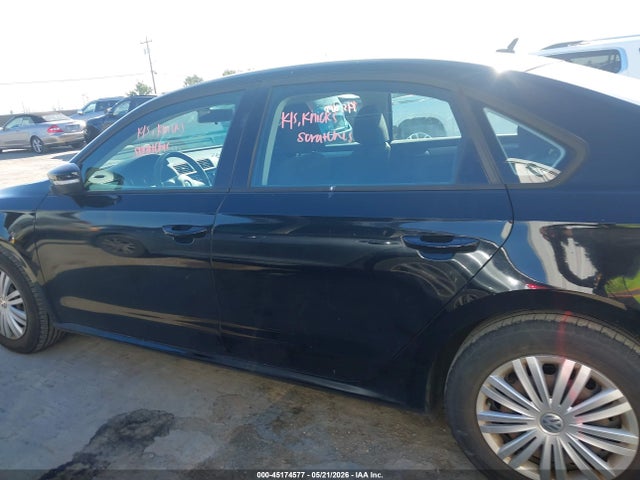 2014 Volkswagen Passat 1.8t S მანქანა იყიდება აუქციონზე, vin: 1VWAT7A30EC114497, აუქციონის ნომერი: 45174577