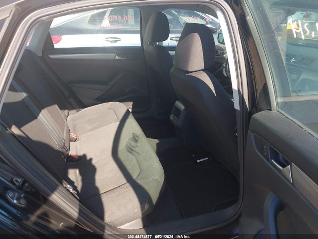 2014 Volkswagen Passat 1.8t S მანქანა იყიდება აუქციონზე, vin: 1VWAT7A30EC114497, აუქციონის ნომერი: 45174577