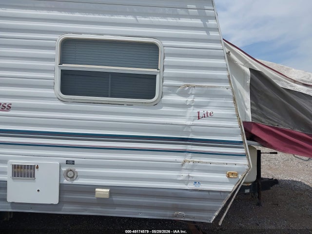 2002 Jayco Other მანქანა იყიდება აუქციონზე, vin: 47CTE0H212M410739, აუქციონის ნომერი: 45174579
