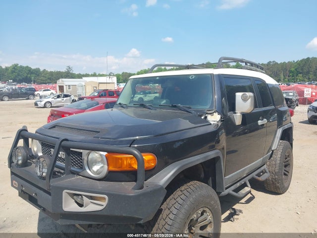 45174610 :رقم المزاد ، JTEBU11F28K006612 vin ، 2008 Toyota Fj Cruiser مزاد بيع
