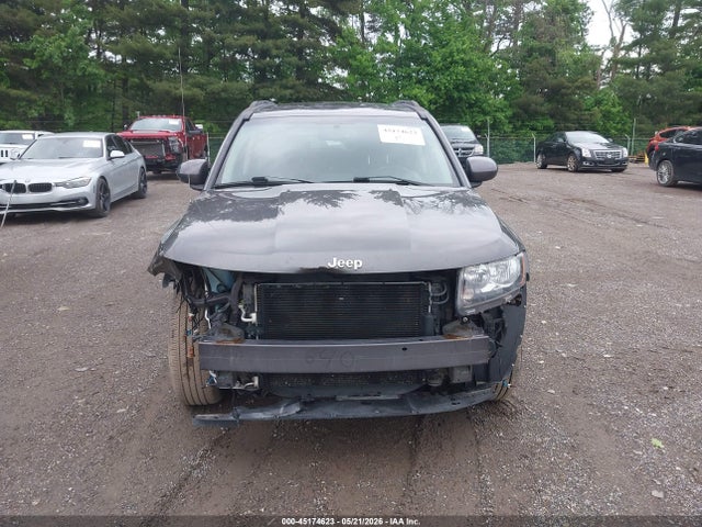 45174623 :رقم المزاد ، 1C4NJCEA3GD738173 vin ، 2016 Jeep Compass High Altitude Edition مزاد بيع