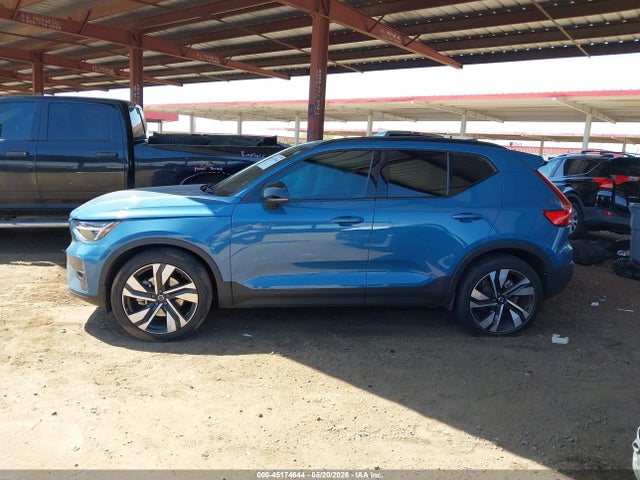 Volvo Xc40 B5 Ultimate Dark Theme 2023 YV4L12UM4P2944267 Image 14