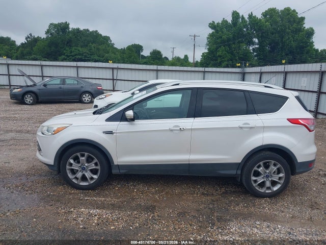 Продаж на аукціоні авто 2016 Ford Escape Titanium, vin: 1FMCU0JX5GUB19383, номер лоту: 45174700