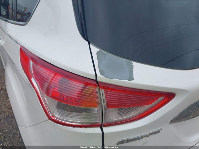 Продаж на аукціоні авто 2016 Ford Escape Titanium, vin: 1FMCU0JX5GUB19383, номер лоту: 45174700