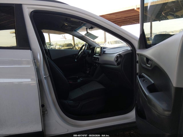 Aukcja sprzedaży 2018 Hyundai Kona Sel, vin: KM8K22AAXJU071704, numer aukcji: 45174707