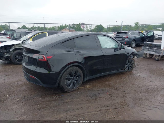 2025 Tesla Model Y Long Range Dual Motor All-wheel Drive მანქანა იყიდება აუქციონზე, vin: 7SAYGDEE8SF266965, აუქციონის ნომერი: 45174799