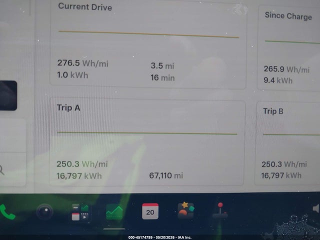 2025 Tesla Model Y Long Range Dual Motor All-wheel Drive მანქანა იყიდება აუქციონზე, vin: 7SAYGDEE8SF266965, აუქციონის ნომერი: 45174799