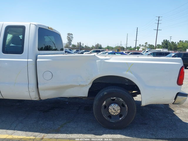 45174844 :رقم المزاد ، 1FTSX20538EB57242 vin ، 2008 Ford F-250 Lariat/xl/xlt مزاد بيع