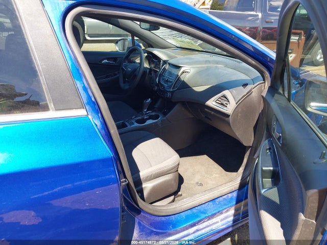 1G1BE5SM0H7131044 Chevrolet Cruze Lt Auto