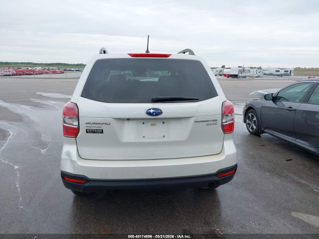 Subaru Forester 2.5i Premium 2015 JF2SJADC6FH550721 Image 17