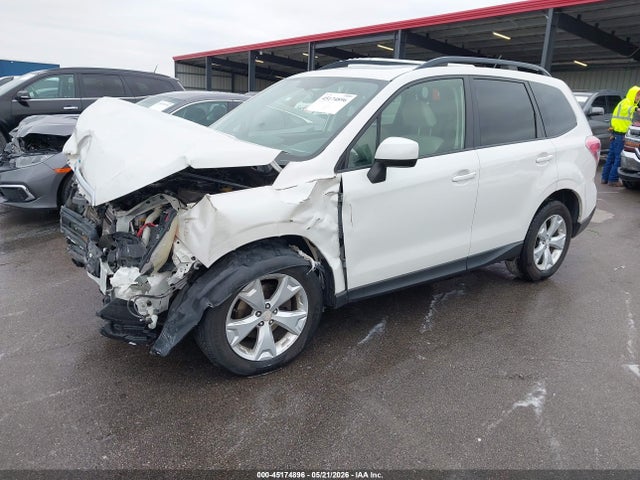 Subaru Forester 2.5i Premium 2015 JF2SJADC6FH550721 Image 2