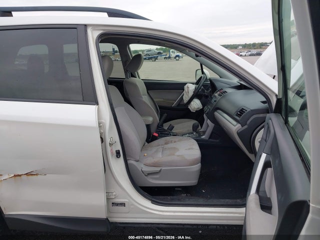 Subaru Forester 2.5i Premium 2015 JF2SJADC6FH550721 Image 5