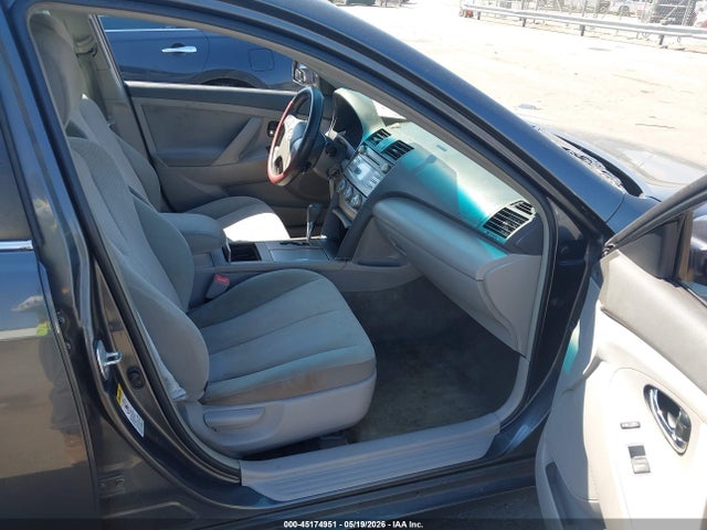 Продаж на аукціоні авто 2011 Toyota Camry Le, vin: 4T1BF3EK6BU219653, номер лоту: 45174951