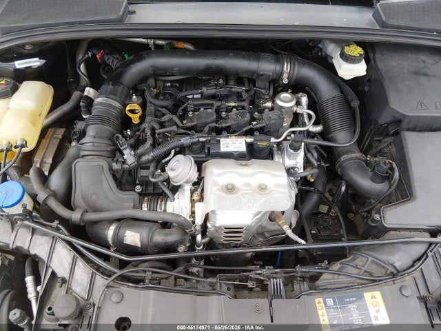 Ford FOCUS SE 2018 1FADP3FE1JL235756 Image 10