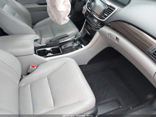 45174973 :رقم المزاد ، 1HGCR2F85GA060681 vin ، 2016 Honda Accord Ex-l مزاد بيع