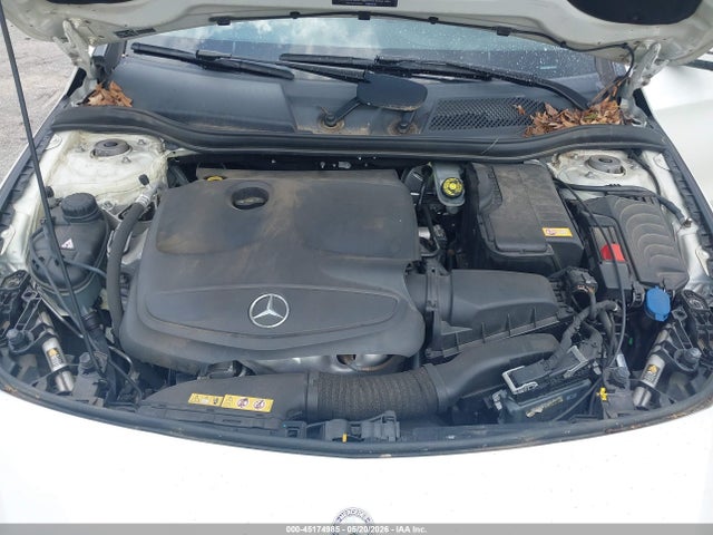2015 Mercedes-benz Cla 250 მანქანა იყიდება აუქციონზე, vin: WDDSJ4EB9FN176912, აუქციონის ნომერი: 45174985