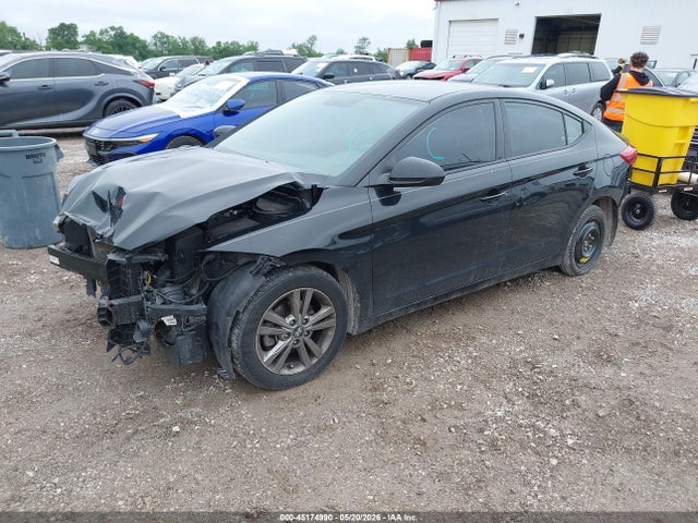 Hyundai ELANTRA SEL 2018 5NPD84LF8JH388357 Image 2