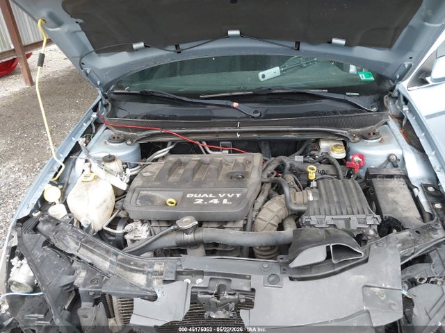 45175053 :رقم المزاد ، 1C3CCBBB5EN171825 vin ، 2014 Chrysler 200 Touring مزاد بيع