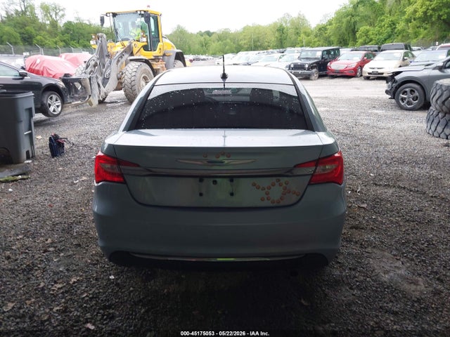 45175053 :رقم المزاد ، 1C3CCBBB5EN171825 vin ، 2014 Chrysler 200 Touring مزاد بيع