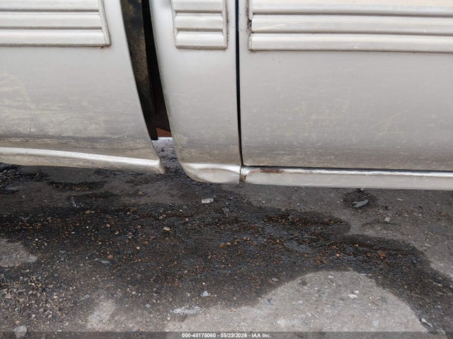 Aukcja sprzedaży 2002 Chevrolet Silverado 1500 Ls, vin: 2GCEK19V121121180, numer aukcji: 45175060