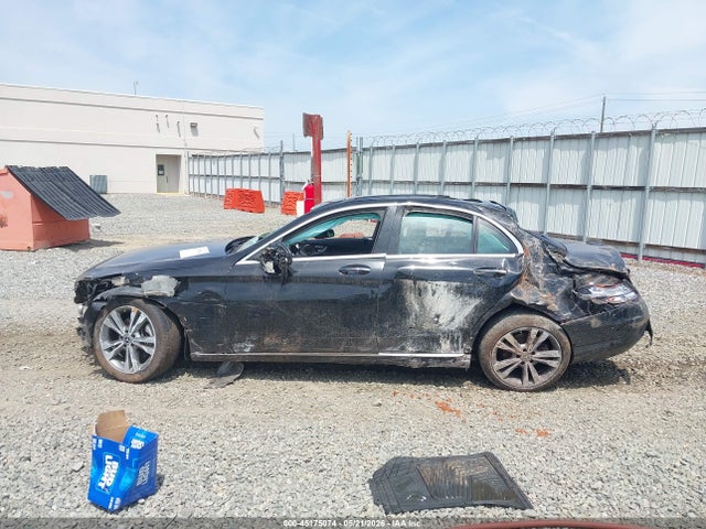 2018 Mercedes-benz C 300 4matic მანქანა იყიდება აუქციონზე, vin: WDDWF4KB2JR407870, აუქციონის ნომერი: 45175074