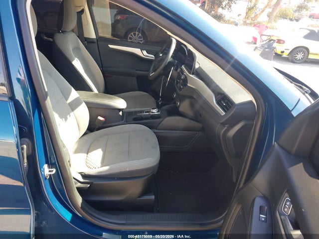 1FMCU9G61LUA08178 Ford ESCAPE SE