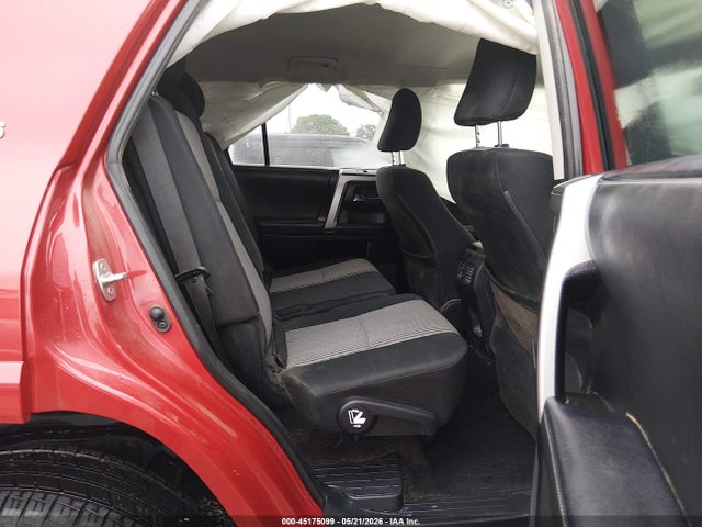 Toyota 4RUNNER SR5 2024 JTEMU5JR9R6219934 Image 8