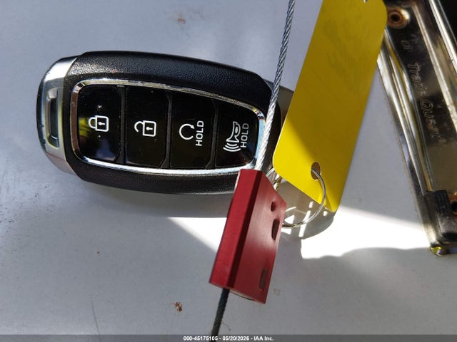 45175105 :رقم المزاد ، KM8K3CAB8NU897372 vin ، 2022 Hyundai Kona Sel مزاد بيع