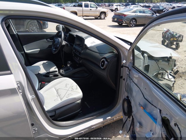 45175105 :رقم المزاد ، KM8K3CAB8NU897372 vin ، 2022 Hyundai Kona Sel مزاد بيع