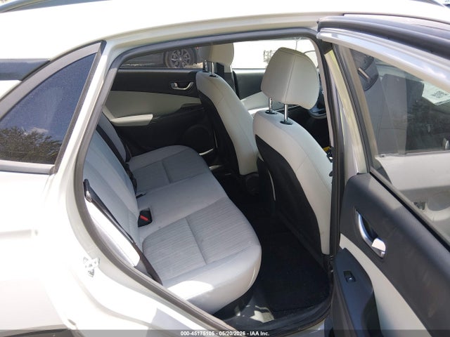 45175105 :رقم المزاد ، KM8K3CAB8NU897372 vin ، 2022 Hyundai Kona Sel مزاد بيع