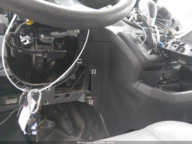 2015 Ford Transit-150 მანქანა იყიდება აუქციონზე, vin: 1FTNE1ZM4FKA83058, აუქციონის ნომერი: 45175111