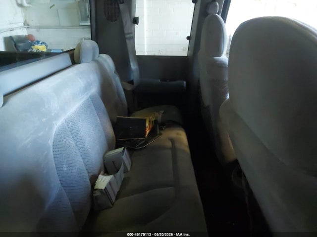 Aukcja sprzedaży 1998 Chevrolet K2500 Fleetside, vin: 1GCGK29R5WE172820, numer aukcji: 45175113
