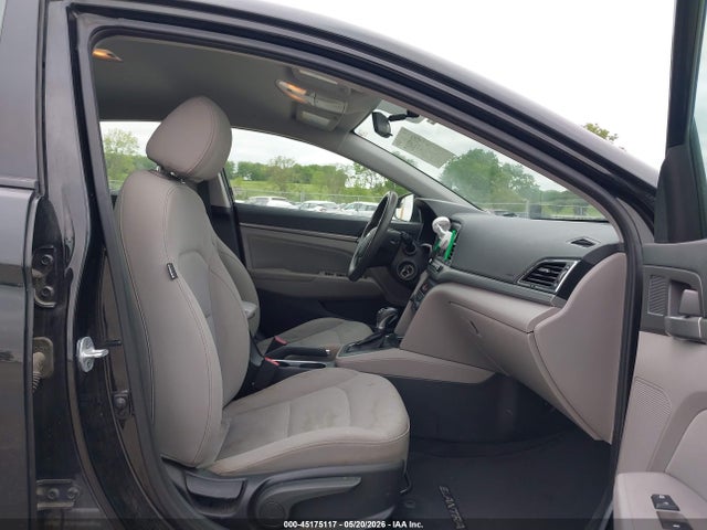 Продажа на аукционе авто 2017 Hyundai Elantra Se, vin: 5NPD84LF7HH039975, номер лота: 45175117