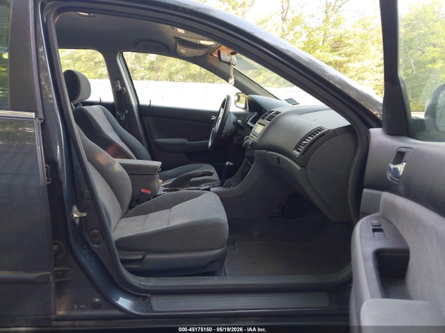 Продаж на аукціоні авто 2003 Honda Accord 2.4 Lx, vin: 1HGCM56323A045571, номер лоту: 45175150