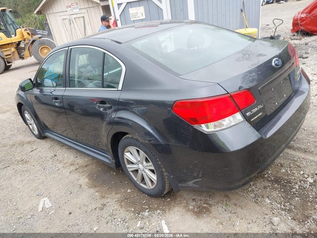 45175186 :رقم المزاد ، 4S3BMBG63B3225386 vin ، 2011 Subaru Legacy 2.5i Premium مزاد بيع