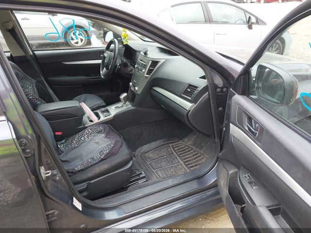 45175186 :رقم المزاد ، 4S3BMBG63B3225386 vin ، 2011 Subaru Legacy 2.5i Premium مزاد بيع