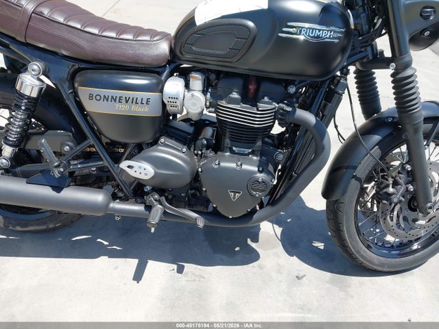 SMTD40HL8NTAW7041 Triumph Motorcycle Bonneville T120/black