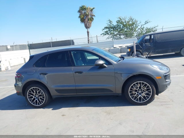 Продаж на аукціоні авто 2018 Porsche Macan S, vin: WP1AB2A59JLB34220, номер лоту: 45175201