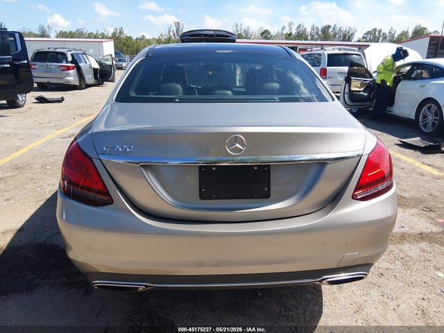 Продаж на аукціоні авто 2019 Mercedes-benz C 300, vin: 55SWF8DB0KU283313, номер лоту: 45175227