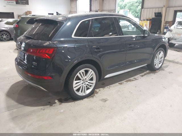 2018 Audi Q5 2.0t Premium/2.0t Tech Premium მანქანა იყიდება აუქციონზე, vin: WA1CNAFY3J2212537, აუქციონის ნომერი: 45175263
