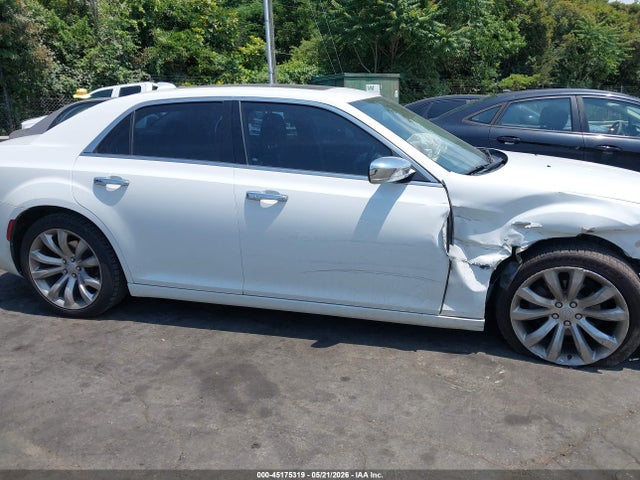 45175319 :رقم المزاد ، 2C3CCAEG3JH324240 vin ، 2018 Chrysler 300 Limited مزاد بيع