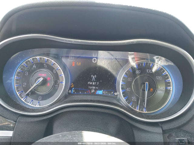 45175319 :رقم المزاد ، 2C3CCAEG3JH324240 vin ، 2018 Chrysler 300 Limited مزاد بيع