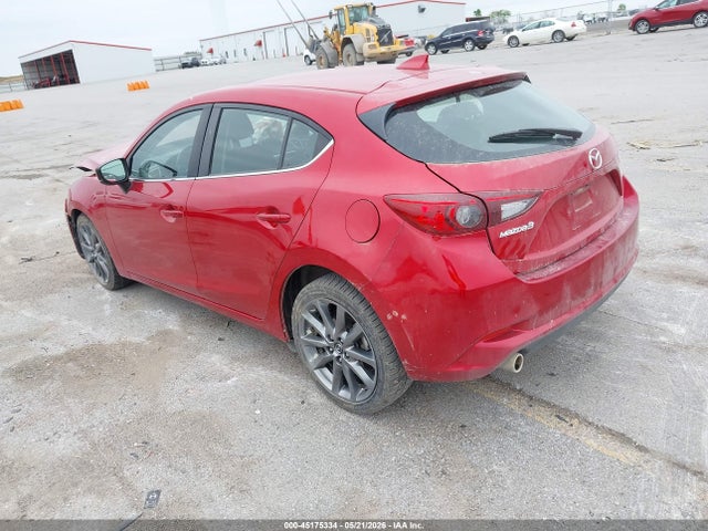 45175334 :رقم المزاد ، 3MZBN1L39JM273990 vin ، 2018 Mazda Mazda3 Touring مزاد بيع