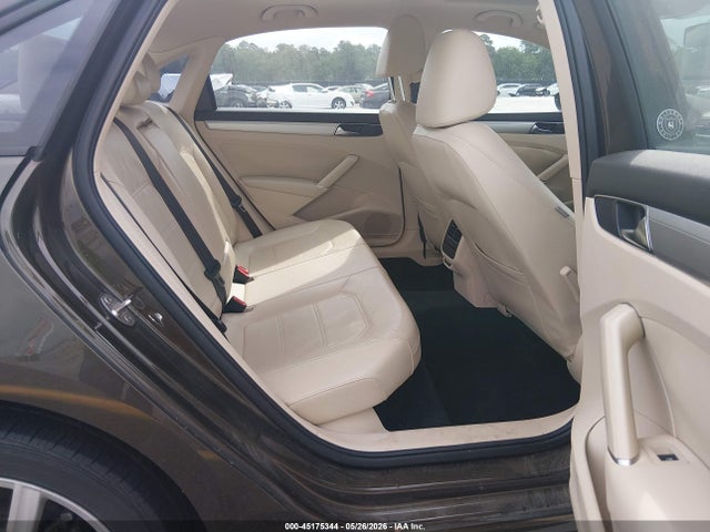 2019 Volkswagen Passat 2.0t Wolfsburg Edition მანქანა იყიდება აუქციონზე, vin: 1VWLA7A32KC000477, აუქციონის ნომერი: 45175344