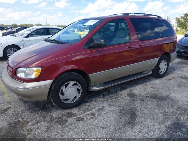 Продаж на аукціоні авто 2000 Toyota Sienna Xle, vin: 4T3ZF13C8YU197573, номер лоту: 45175388