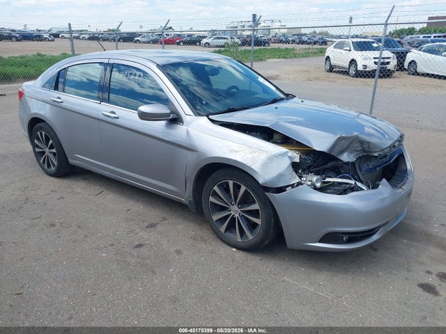 Продажа на аукционе авто 2013 Chrysler 200 Limited, vin: 1C3CCBCG3DN727672, номер лота: 45175399